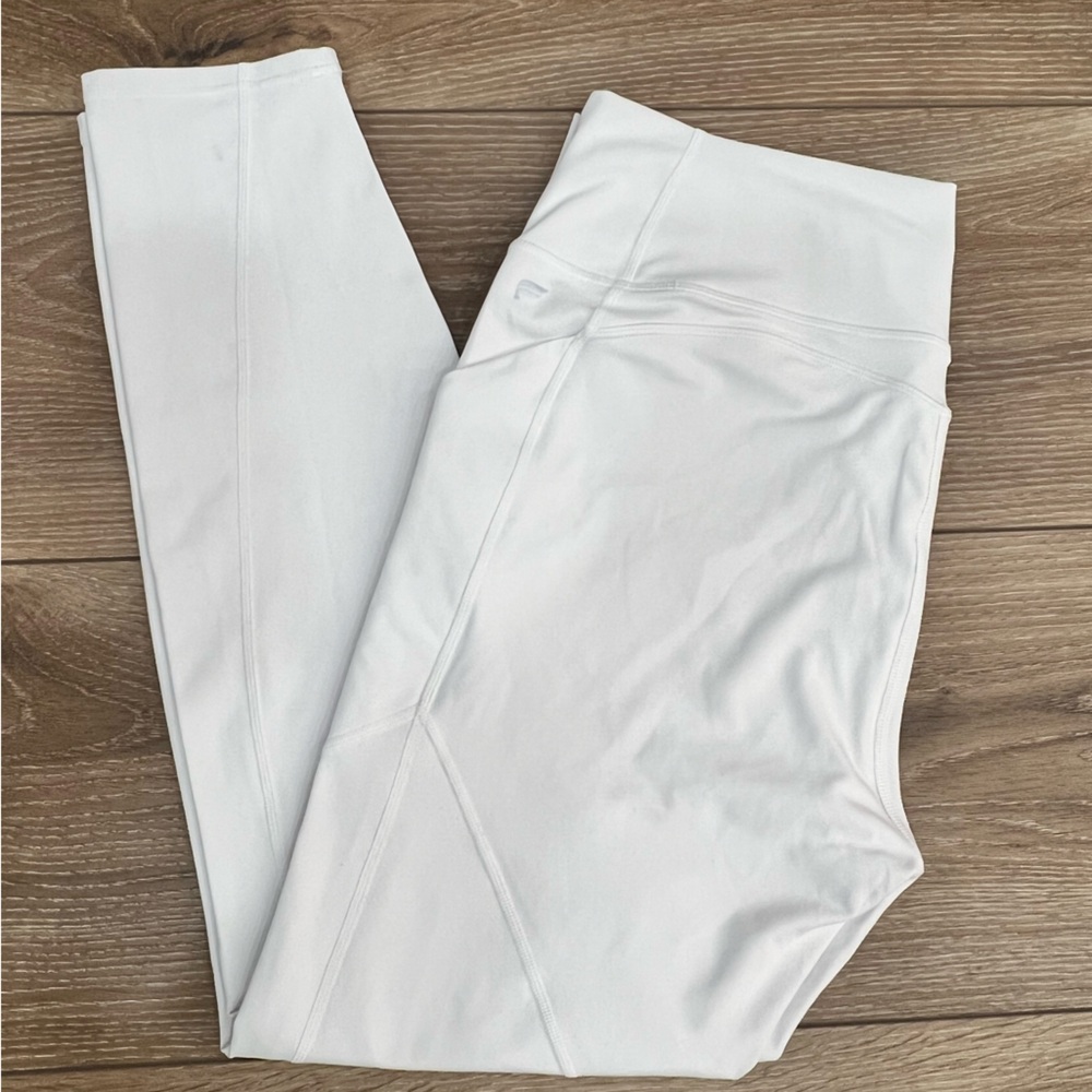 Fabletics White Pure Luxe Oasis Leggings Buttery Soft with Pockets XXL 14 16 NWT